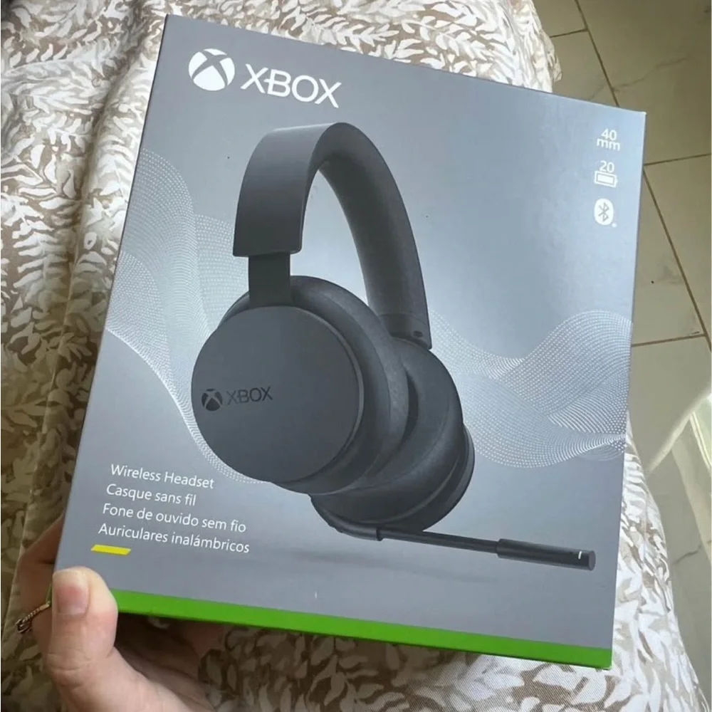 Xbox Wireless Headset - Black
